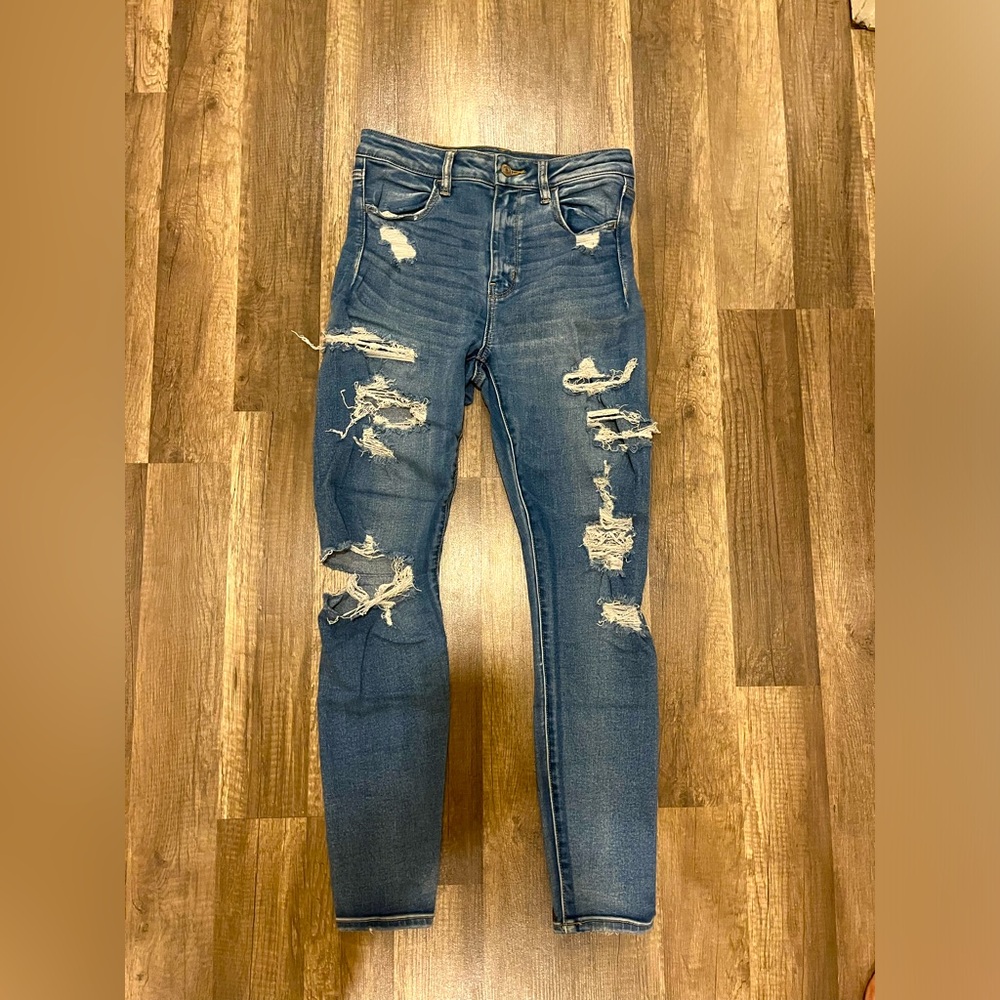 American Eagle Curvy Fit Ripped Jeans